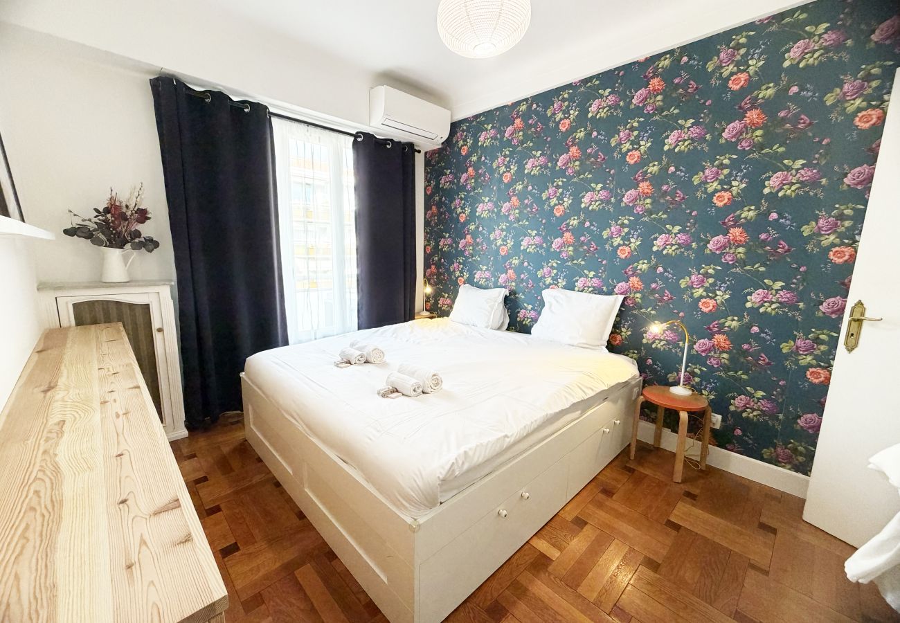 Апартаменты на Ницца / Nice - LIBERATION AP4494 by Riviera Holiday Homes 