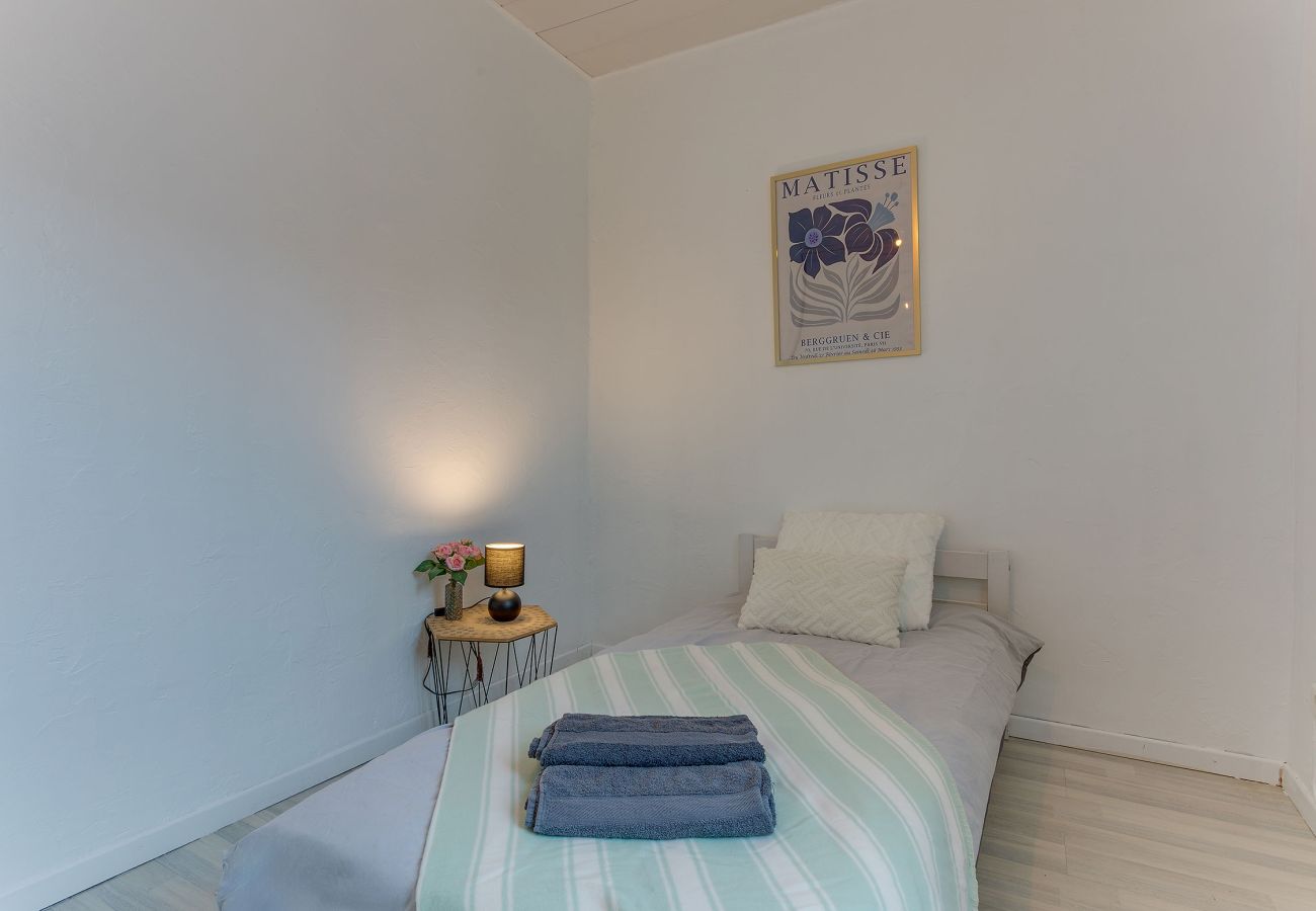 Апартаменты на Ницца / Nice - LE CYRNOS AP4499 By Riviera Holiday Homes