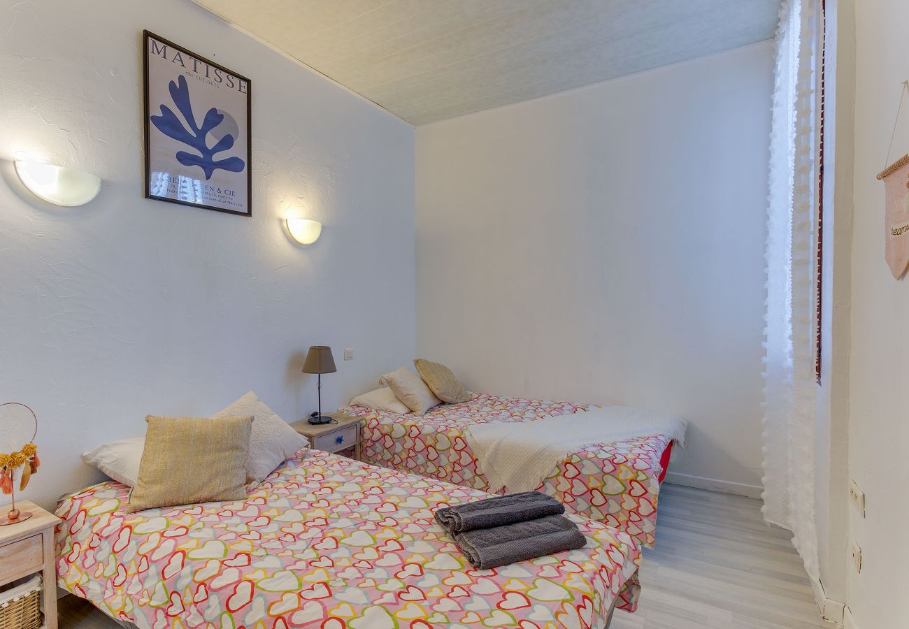 Апартаменты на Ницца / Nice - LE CYRNOS AP4499 By Riviera Holiday Homes