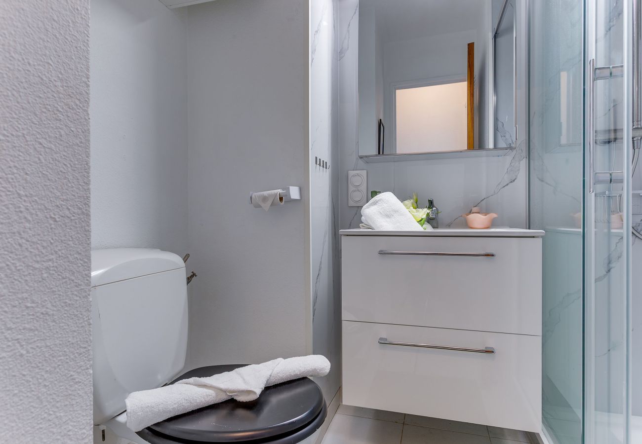 Апартаменты на Вильфранш-сюр-Мер - L'ANGE GARDIEN VI AP4502 By Riviera Holiday Homes 