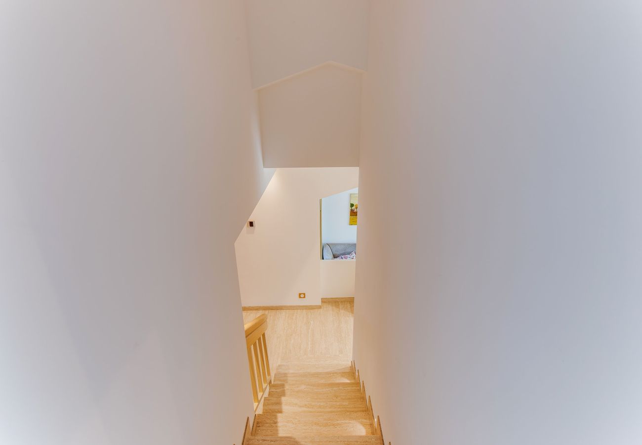 Вилла на Эз - VILLA D'EZE VI4518 By Riviera Holiday Homes 