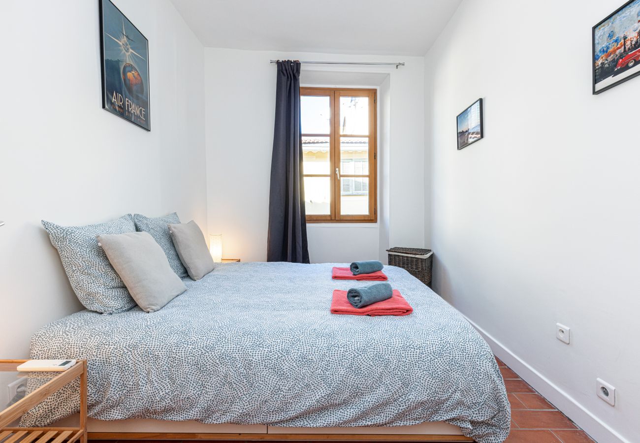 Апартаменты на Ницца / Nice - Coeur de Nice AP4522 - Vielle Ville - Climatisation