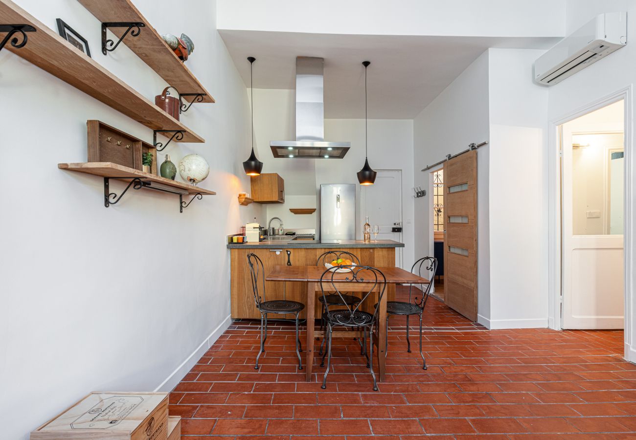 Апартаменты на Ницца / Nice - Coeur de Nice AP4522 - Vielle Ville - Climatisation